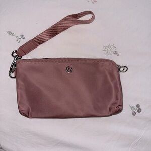 Lululemon wallet